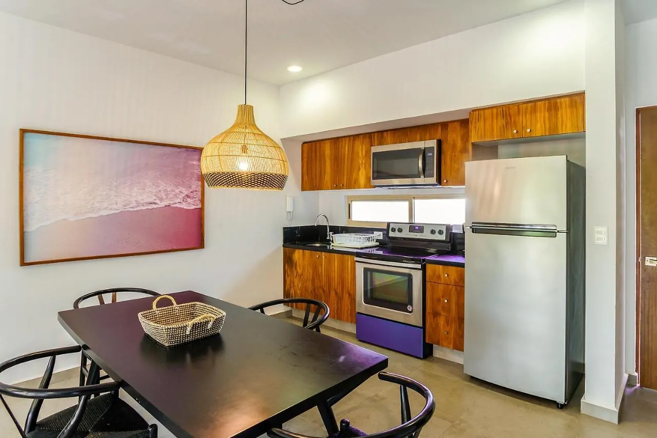 Condo Complex With An Alluring Pool & Tropical Vibes By Stella Rentals! Tulum