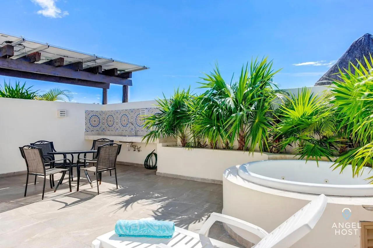 Condo Complex With An Alluring Pool & Tropical Vibes By Stella Rentals! Tulum Apartment